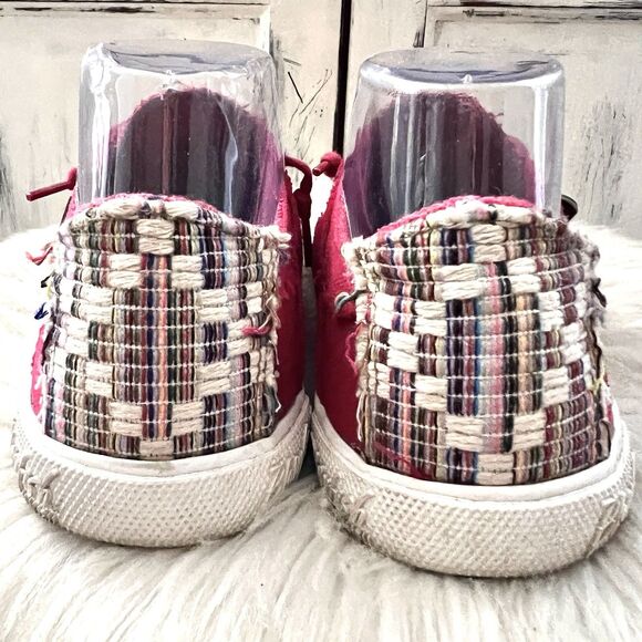 Blowfish Malibu Red Canvas Fruit Sneakers Slip on Boho Comfort - Womens Size 8 - Picture 5 of 8